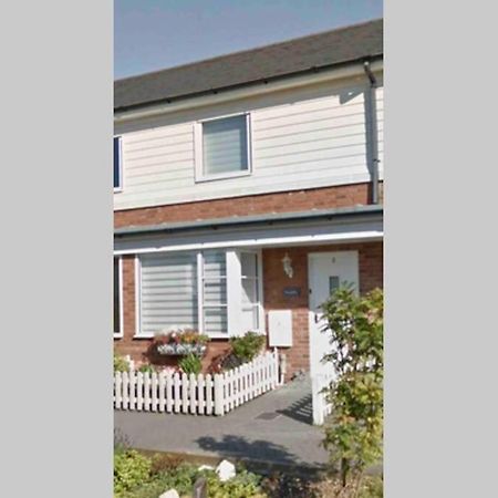Comfy 2 Bed House Located At Wareham Train Station Villa Exterior photo